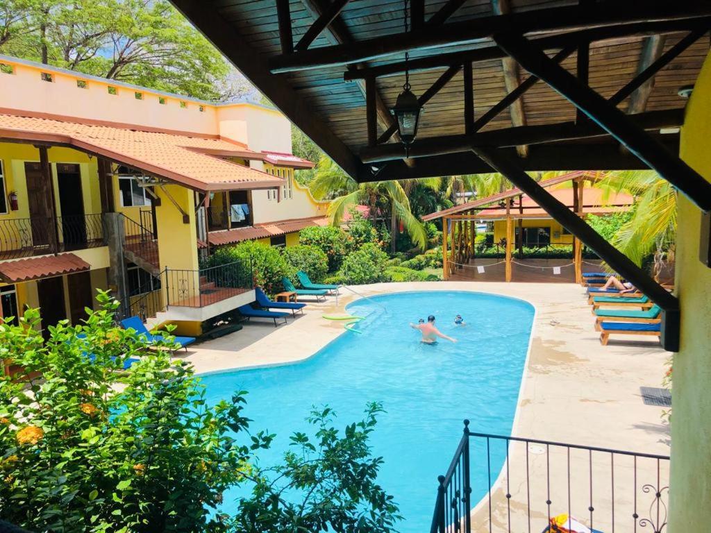 Hotel Isolina Beach ポトレロ エクステリア 写真