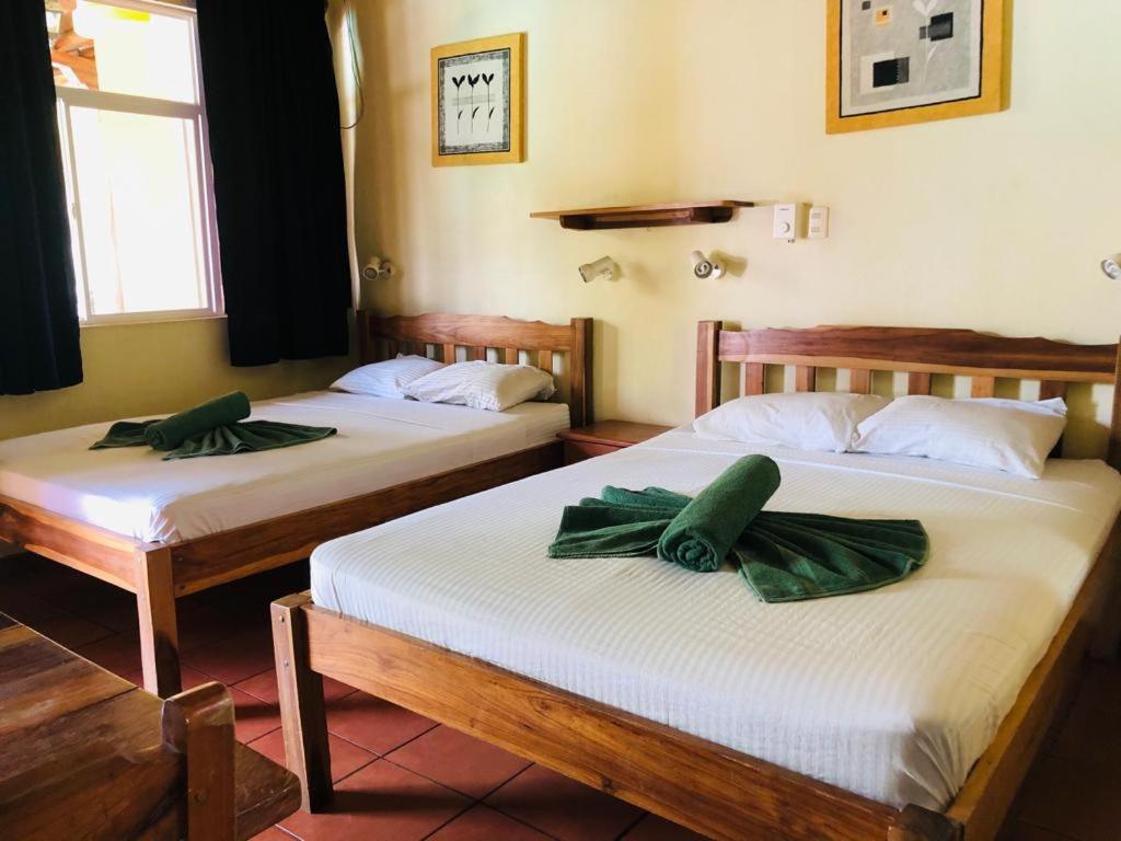 Hotel Isolina Beach ポトレロ エクステリア 写真