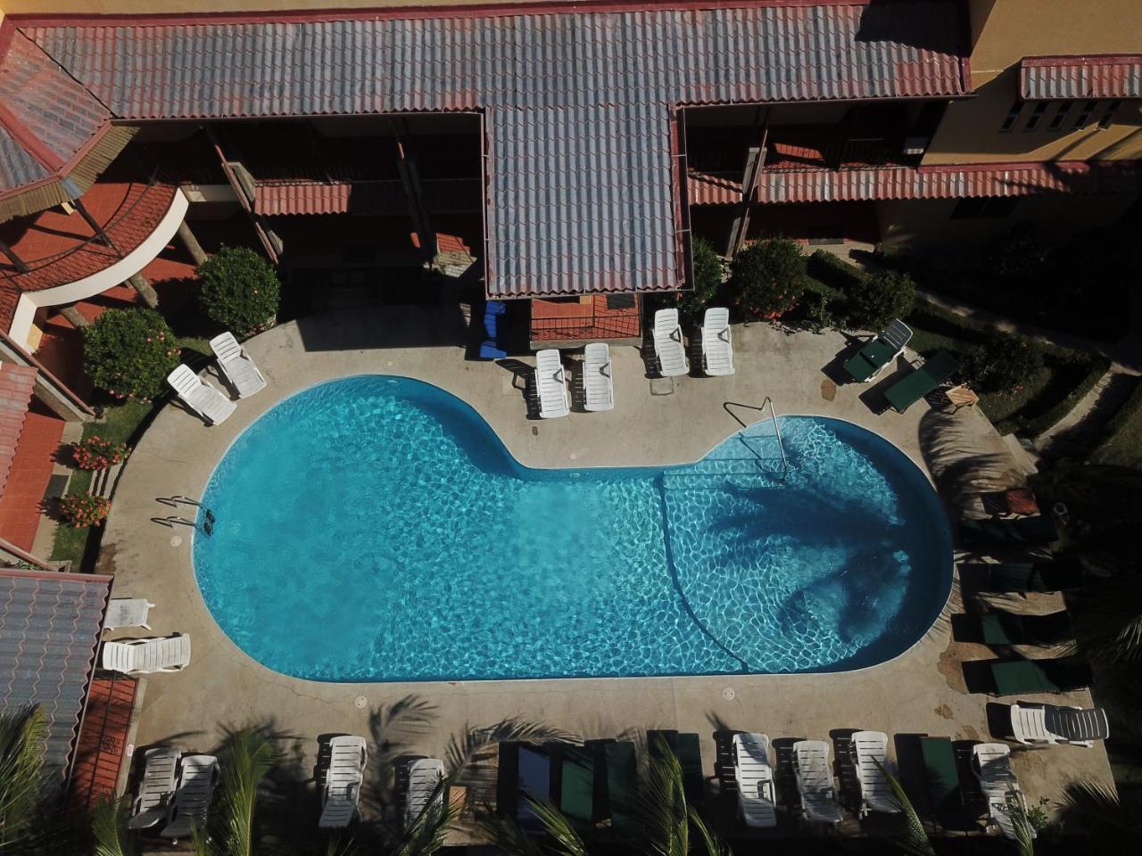 Hotel Isolina Beach ポトレロ エクステリア 写真